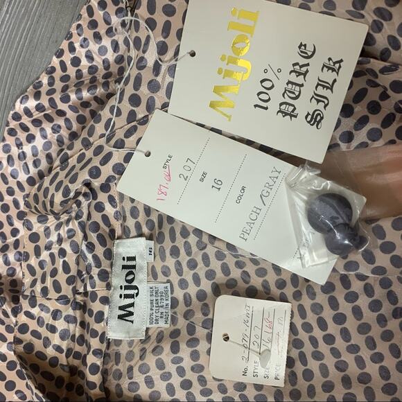 NWT Vintage 80’s Mijoli silk blouse structured shoulder double breasted - Picture 6 of 7